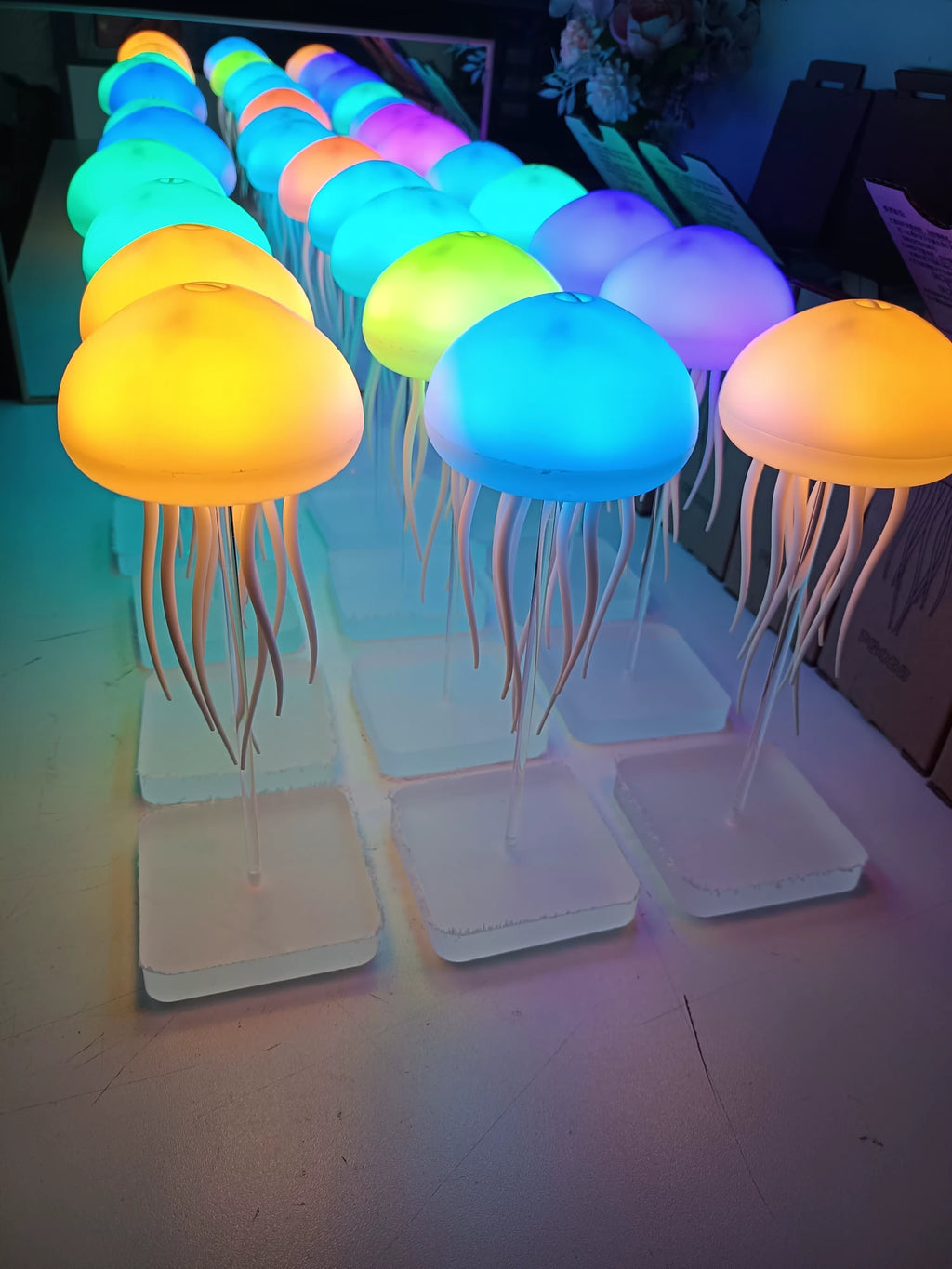 Jellyfish LED Night Light-Color Changing Ocean Lamp